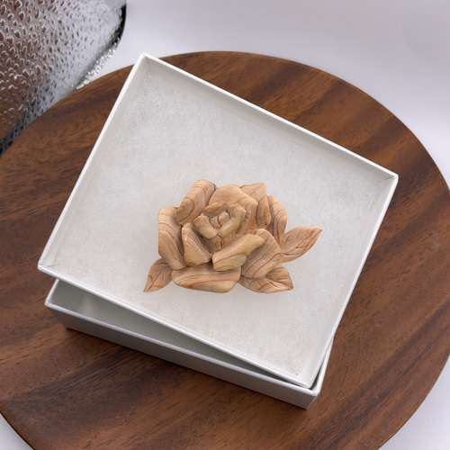 木製 檜のブローチ ～薔薇～ 木工 ブローチ クリエイティブ徳島協同