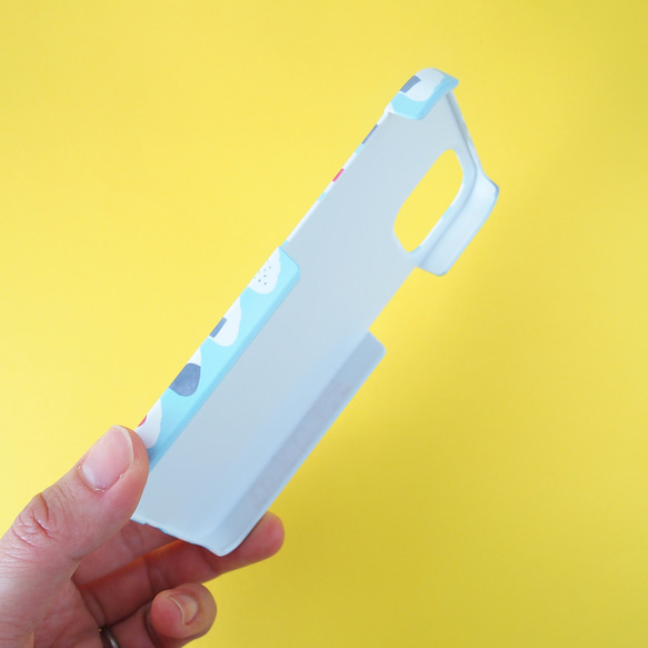 水彩タッチのおにぎりiPhoneケース（水色）【受注生産】 4枚目の画像