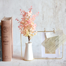 【ピンクユーカリ造花set】花瓶付きゴールドワイヤーフォトスタンド 5枚目の画像