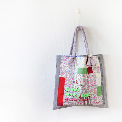 familiar 神戸風景刺繍トートバッグ familiar 神戸風景刺繍トートバッグ familiar 神戸風景刺繍