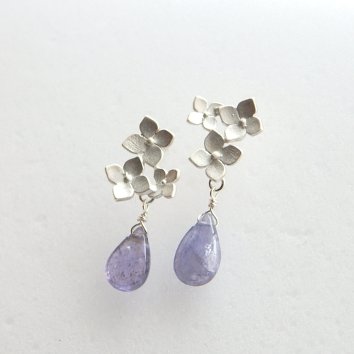 ♡ あじさいさま ♡      チタンピアス 7b1ccbb8b08e776720557cd8369aa3