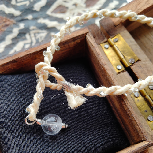 レムリアンシードクリスタル精麻ブレスレット極太◇ビーズ刺繍シルバー