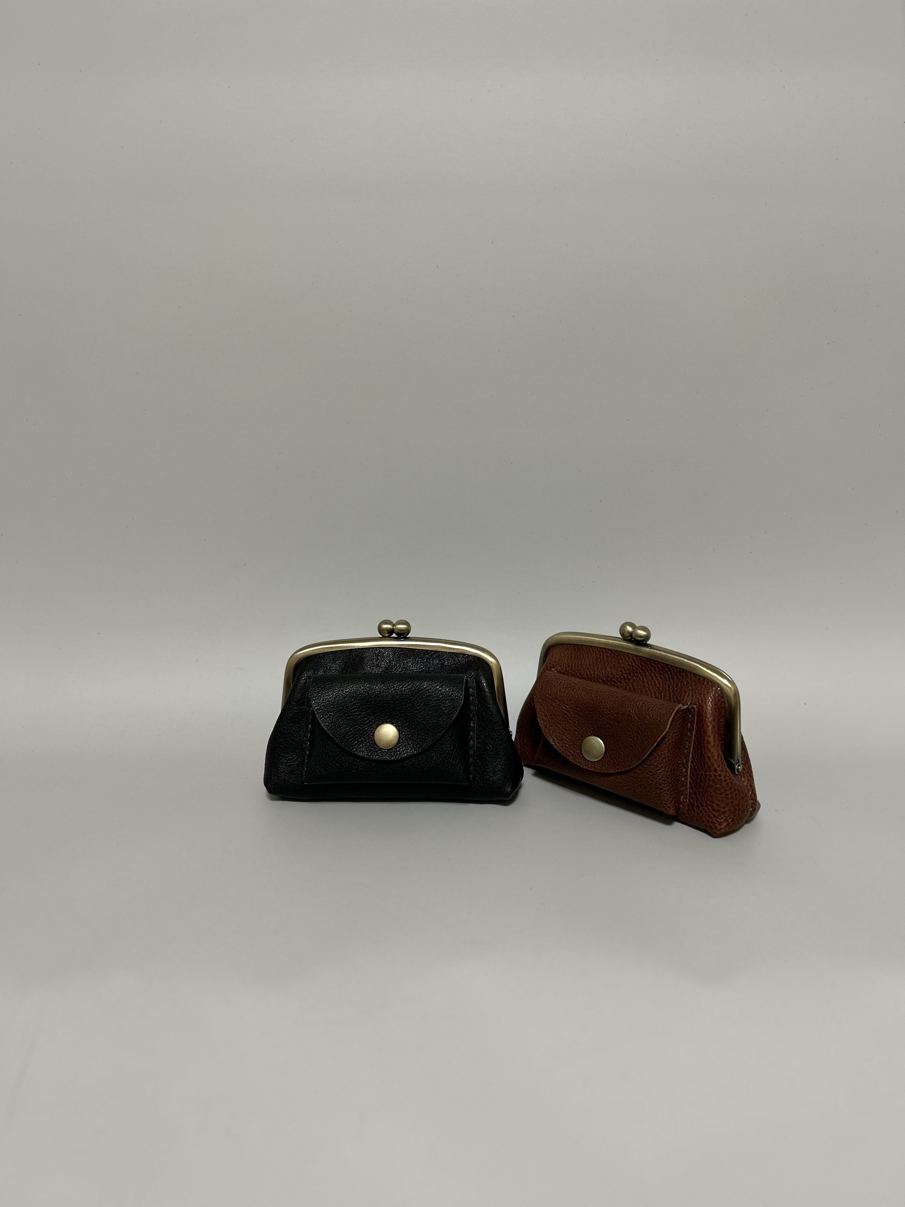 姫路レザー親子がま口財布◆黒　外ポッケ付き　カード入れ　懐かしいがま口財布　革財布　クリスマスギフト　新作