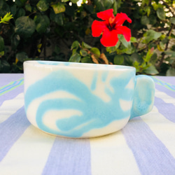 地中海陶器　カップ　洋食器　ホワイト＆アクアブルーがさわやか　かわいい色の組み合わせ　シャルル　SHWT　 2枚目の画像