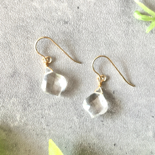 20 14KGF⭐︎宝石質クリスタル(クォーツ ・水晶)のシンプルピアス