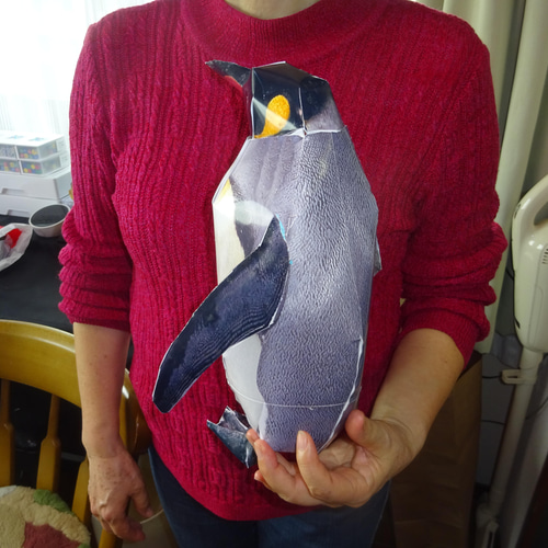スーパーリアルペーパークラフト おうさまペンギン 11cm A4