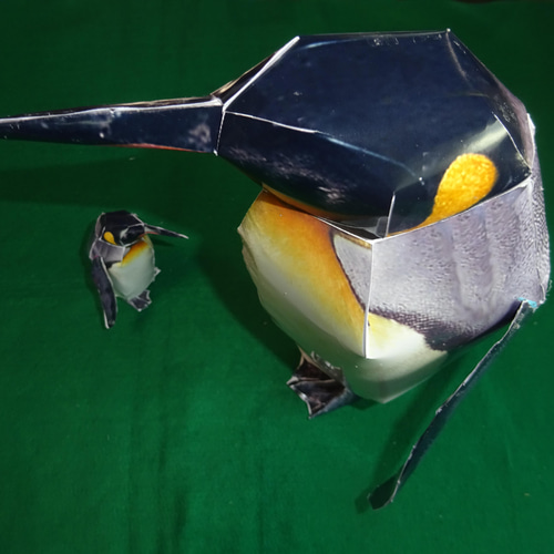 ペンギン様オーダーメイドロゼット相談用 スーパーリアルペーパークラフト おうさまペンギン 11cm A4
