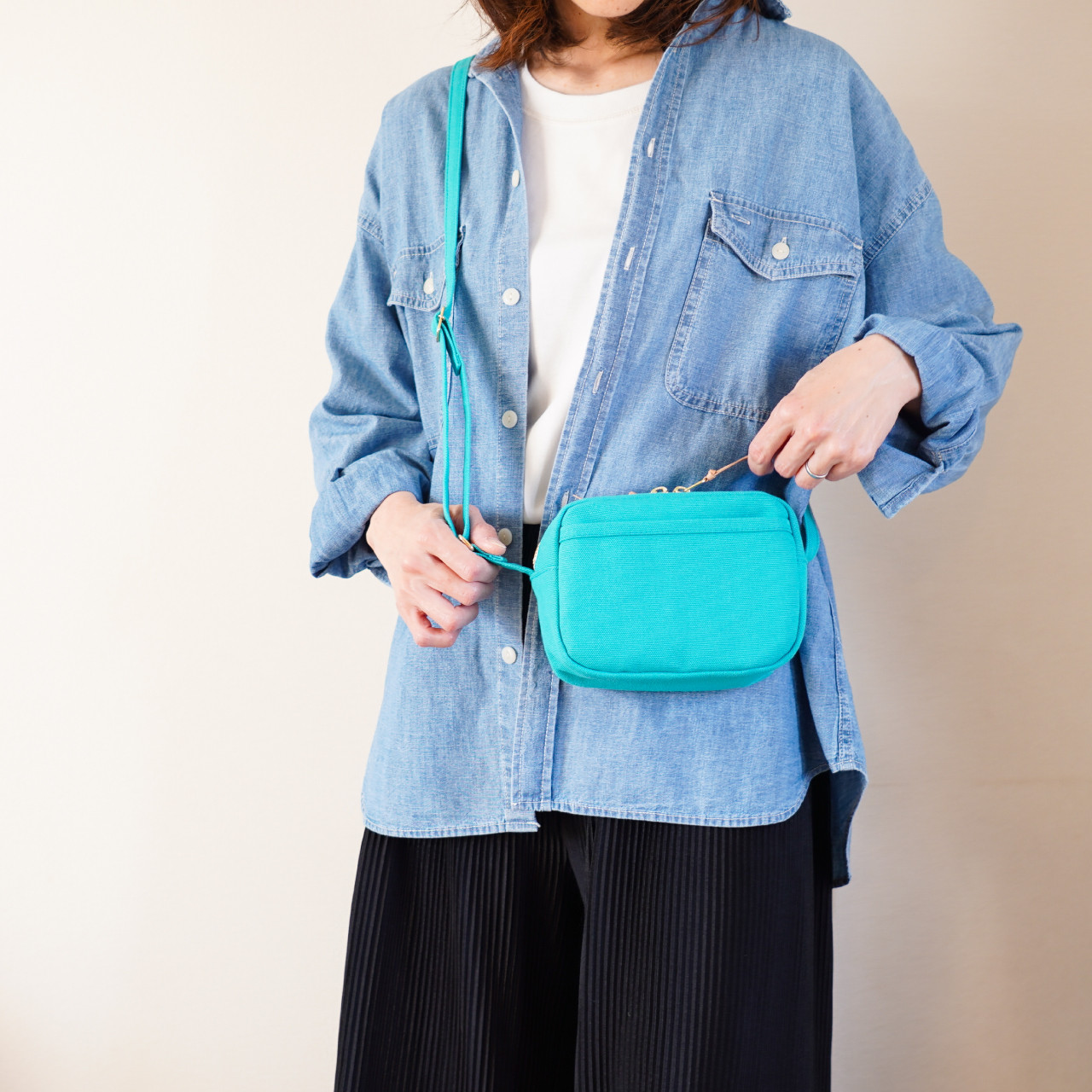国産帆布　たっぷりマチのミニポシェット　ターコイズ
