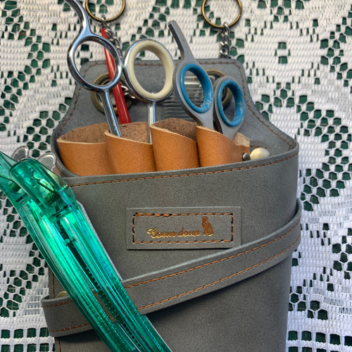 美容師 スタイリストシザーケース本革(グレー) 美容師 スタイリスト