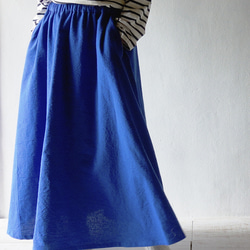 シルエットが綺麗【綿麻ギャザースカート】中厚　ブルー　ブロックチェック　マキシ丈 9枚目の画像