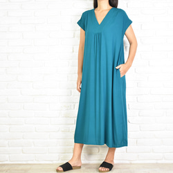 [再次上架] 簡單的 V 領連衣裙藍綠色 第4張的照片