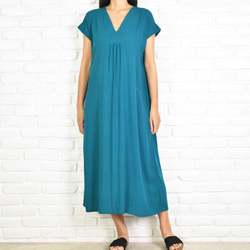 [再次上架] 簡單的 V 領連衣裙藍綠色 第2張的照片