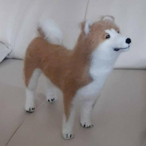 羊毛秋田犬 羊毛フェルト 犬 いぬ 動物 可愛い 羊毛フェルト Kingこう