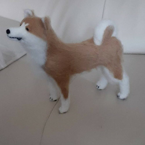 羊毛秋田犬 羊毛フェルト 犬 いぬ 動物 可愛い 羊毛フェルト Kingこう