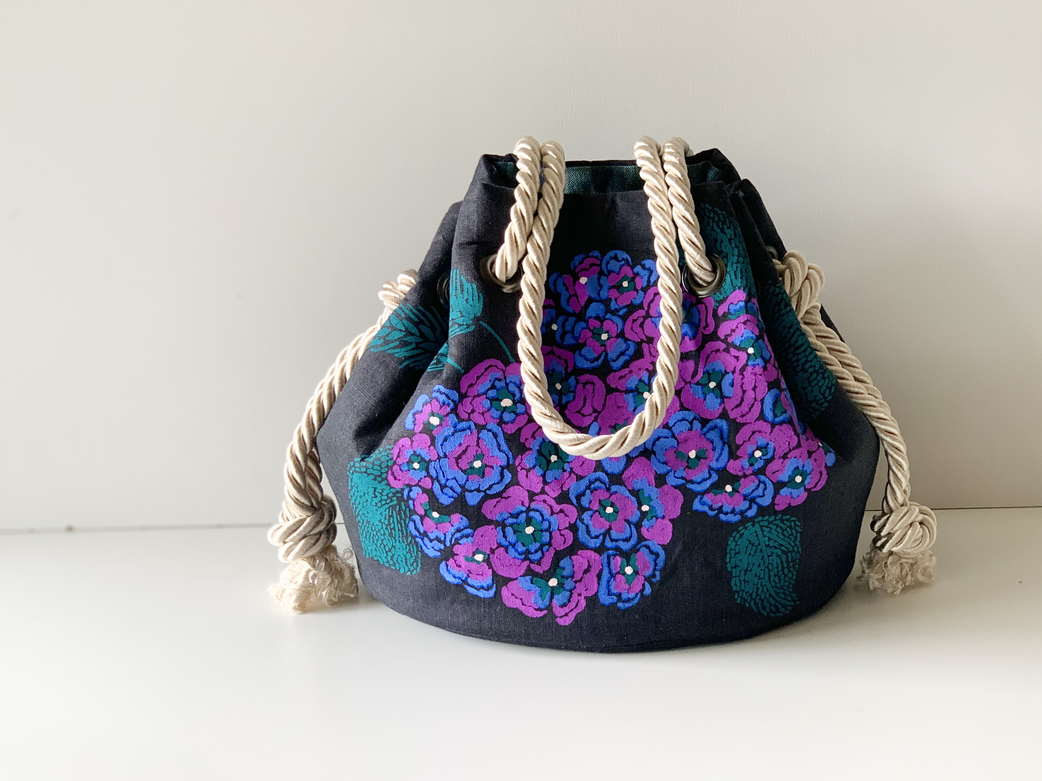 最後の１点！ハンドペイント フレンチリネンマリンバッグ 紫陽花と麦 ブラック　初夏の香り プレゼントにも！