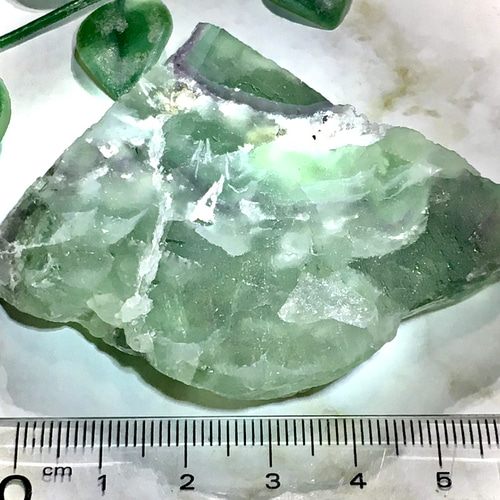虹　エンジェルフェザー✿*　フローライト　マルチカラー　蛍石　ラフストーン　原石 虹 エンジェルフェザー✿* フローライト マルチカラー 蛍石 ラフ