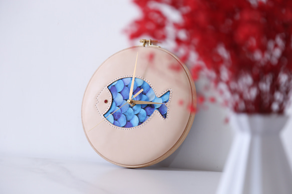 【深海魚】シンプル 革壁掛け時計　プレゼントラッピング 13枚目の画像