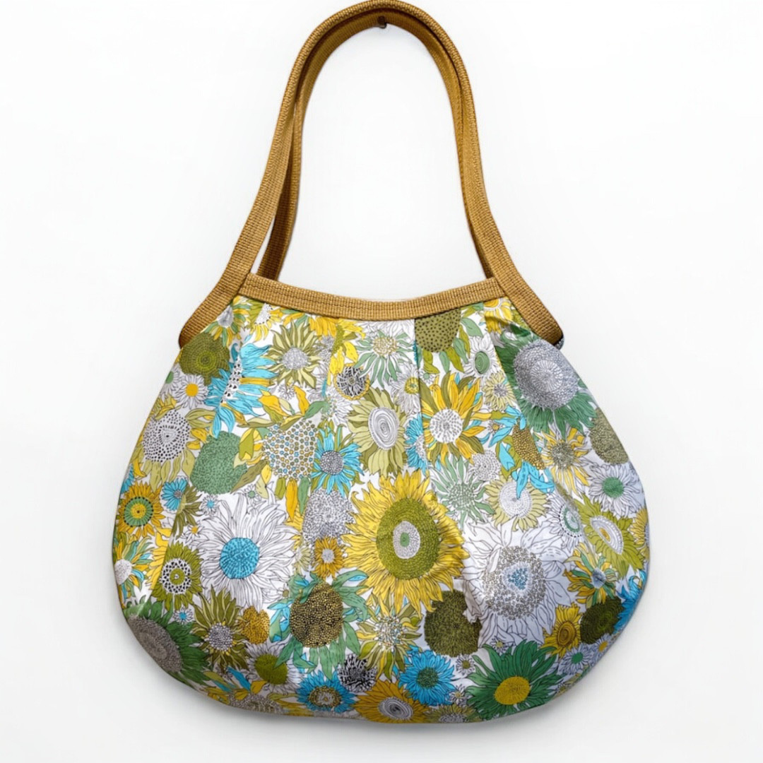 コロンと可愛いショルダーグラニーバッグ　✤リバティ✤ スモール・スザンナ　イエロー