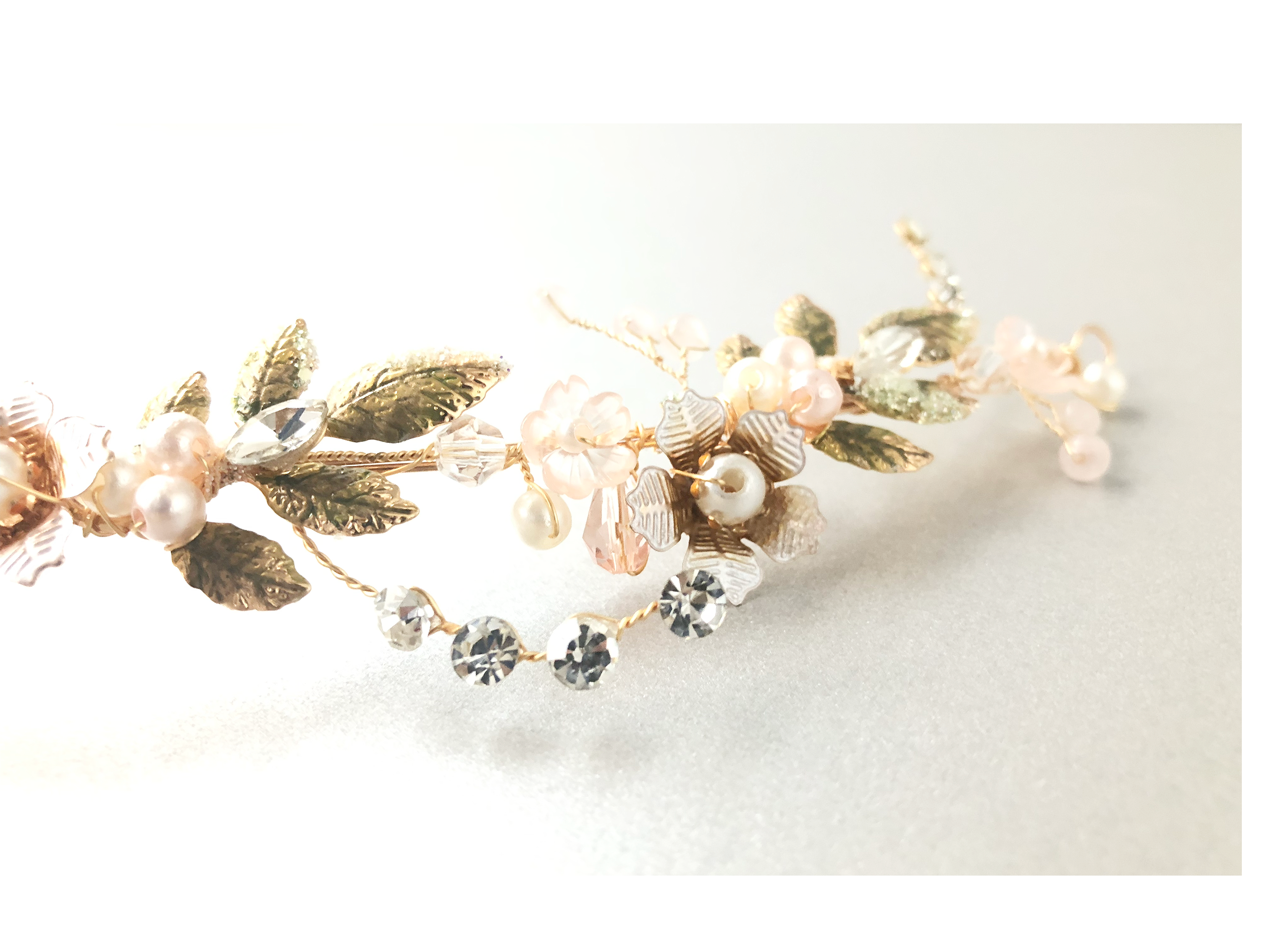 ローズクォーツのフラワーヘッドドレス