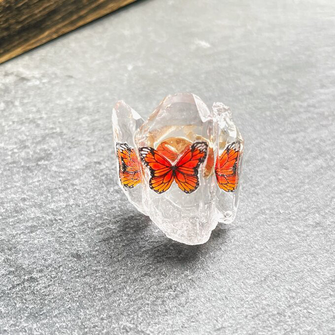 【指輪】水晶標本【オオカバマダラ】