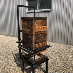 日本蜜蜂　持ち上げ機対応型　重箱用巣箱台 30cm用 7枚目の画像