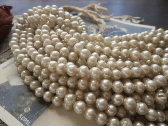 *♥Antique Souffle Glass Beads Grayish Beige 6mm １Strand*♥* 3枚目の画像