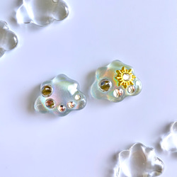 glass cloud blue sky Earrings 1枚目の画像