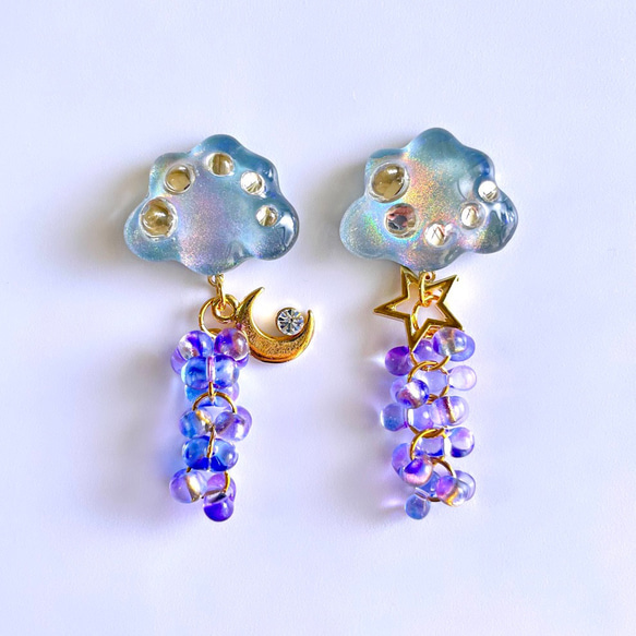 【特集掲載】glass cloud blue shower Earrings 1枚目の画像