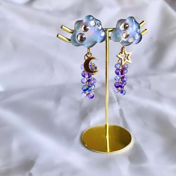 【特集掲載】glass cloud blue shower Earrings 4枚目の画像