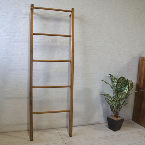 おしゃれに見せる収納♪ラダーラック ハンガー ストール ベルト 天然木