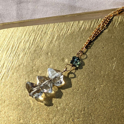 【プチゴージャス】ハーキマーダイヤモンドとブルートパーズのネックレス 2枚目の画像