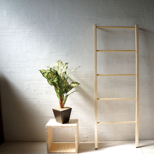 おしゃれに見せる収納♪ラダーラック ハンガー ストール ベルト 天然木