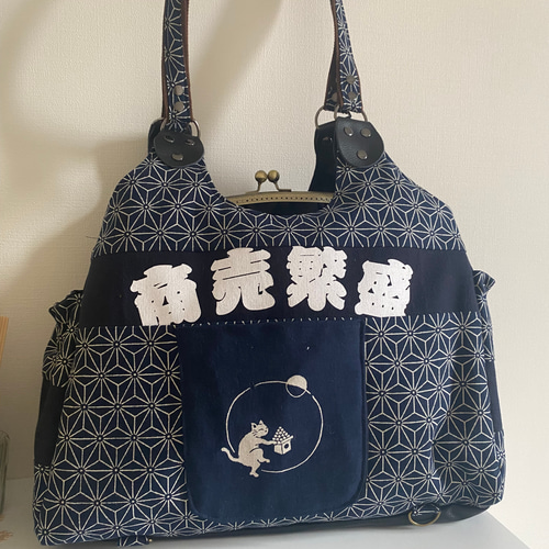 ♡まゆりーな♡ビックサイズ両面表面2weyあおりがま口リュックハンドメイド 招き猫 帆布 特大サイズ がま口バッグ あおりポケット付き