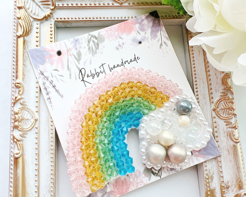 ビーズ刺繍ブローチ【虹】 ブローチ Rabbit 通販 13855903｜Creema