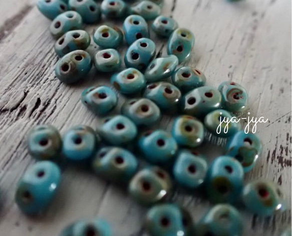 beads earrings ＊ turquoise opaque chocolate 7枚目の画像