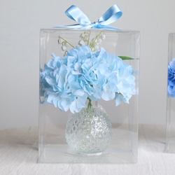 「永遠盛開」淡藍色繡球花和鈴蘭（免費禮品包裝） 第5張的照片