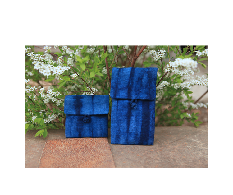 手盤釦藍染小収納袋草木染雑物袋植物染物置袋絞り染純綿手づくりバッグ