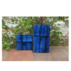 手盤釦藍染小収納袋草木染雑物袋植物染物置袋絞り染純綿手づくりバッグ 1枚目の画像