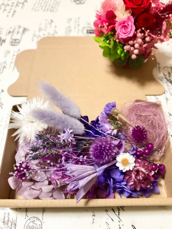 シルバーデージー紫＊花材詰め合わせ 2枚目の画像