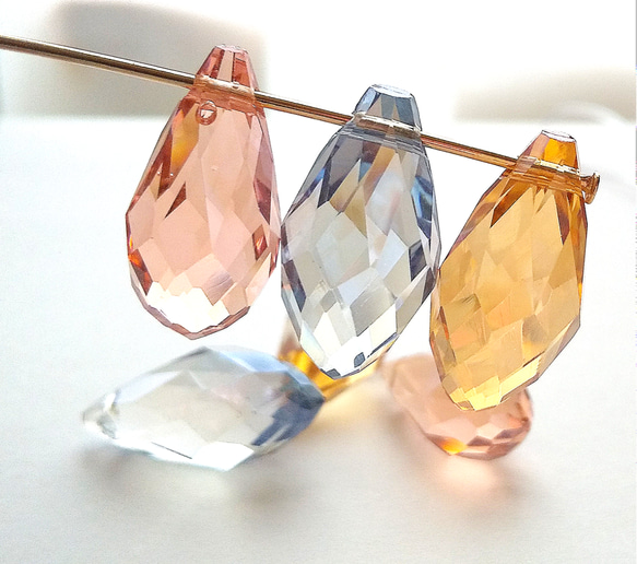 ビーズ 6個(3色×2個) ガラス ドロップ ライトピンク・ライトブルー・ライトオレンジ 2枚目の画像