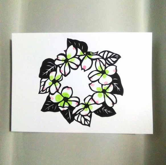 【切り絵】原画　A5サイズ　flower wreath2 1枚目の画像