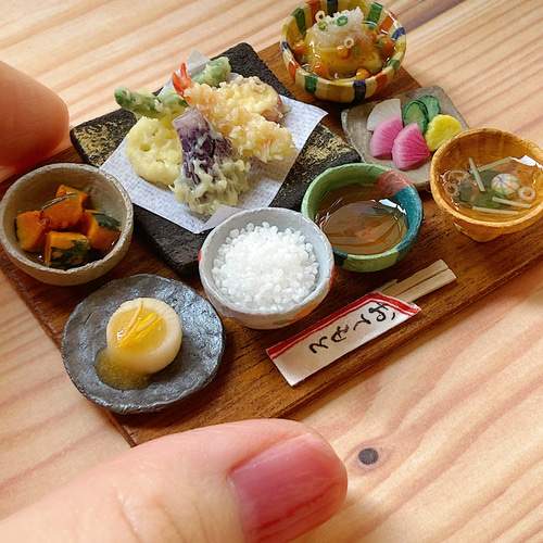 ミニチュアフード】彩り天ぷら御膳B その他置物 はらぺこ文鳥