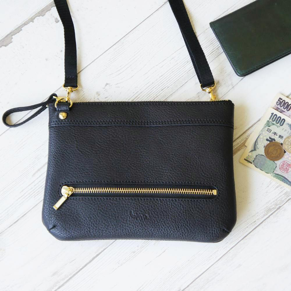 小銭が自動で分かれるお財布ポシェット（ブラックA）　レザーサコッシュ　自動仕分け　革