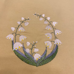 すずらん刺繍　テーブルライナー　黄色地 10枚目の画像