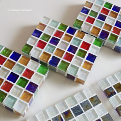 【R様オーダー品・カラーサイズ変更】ガラスタイルのディスプレイトレイ（飾り台・小物置き） 8枚目の画像
