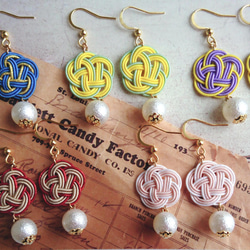 水引梅花とコットンパール　大人可愛いピアス・イヤリング《勿忘草》    和モダン 青　金  アレルギー対応 4枚目の画像