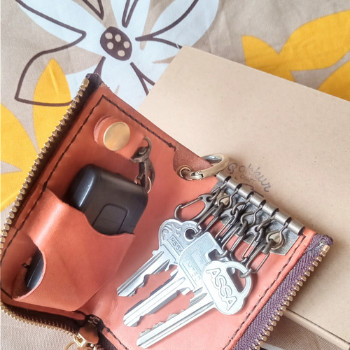 受注制作】スマートキーも家の鍵も一緒に！ラウンドファスナーのキー