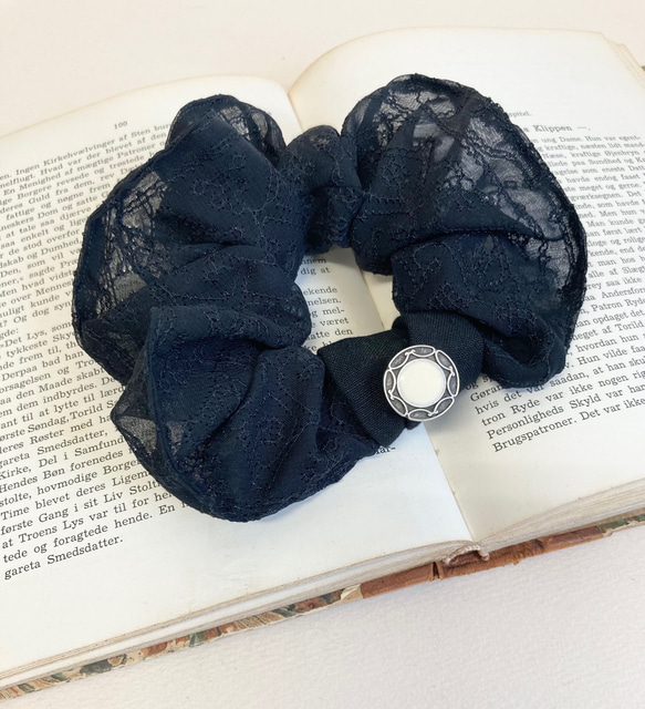 黒色シースルーシュシュ(ゴム入れ換え可能)