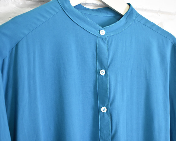 シンプルなドルマンシャツ　ターコイズブルー 9枚目の画像