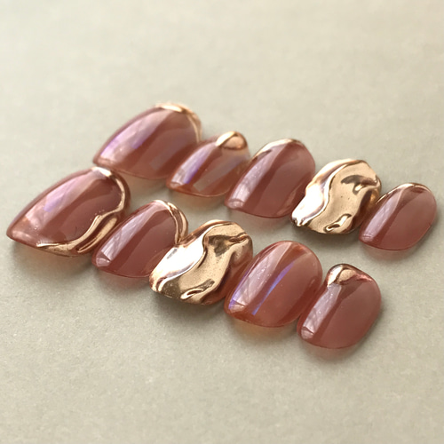 オーダーネイルチップ No.54 暖色系　落ち着いた可愛さ うねうね ニュアンス オーダーネイルチップ No.54 暖色系 落ち着いた可愛さ うねうね